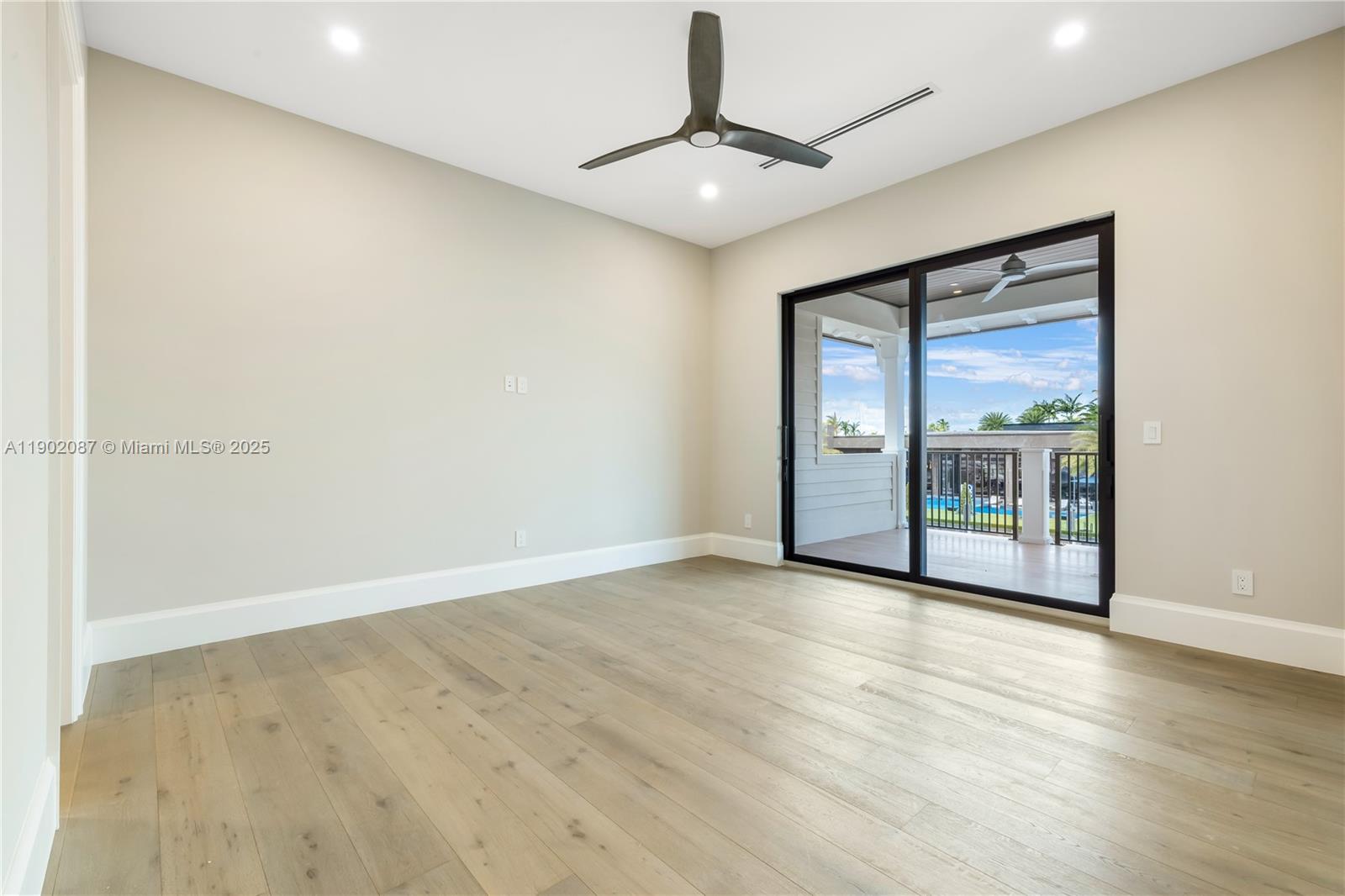LAUDERDALE SHORES REAMEN - Residential