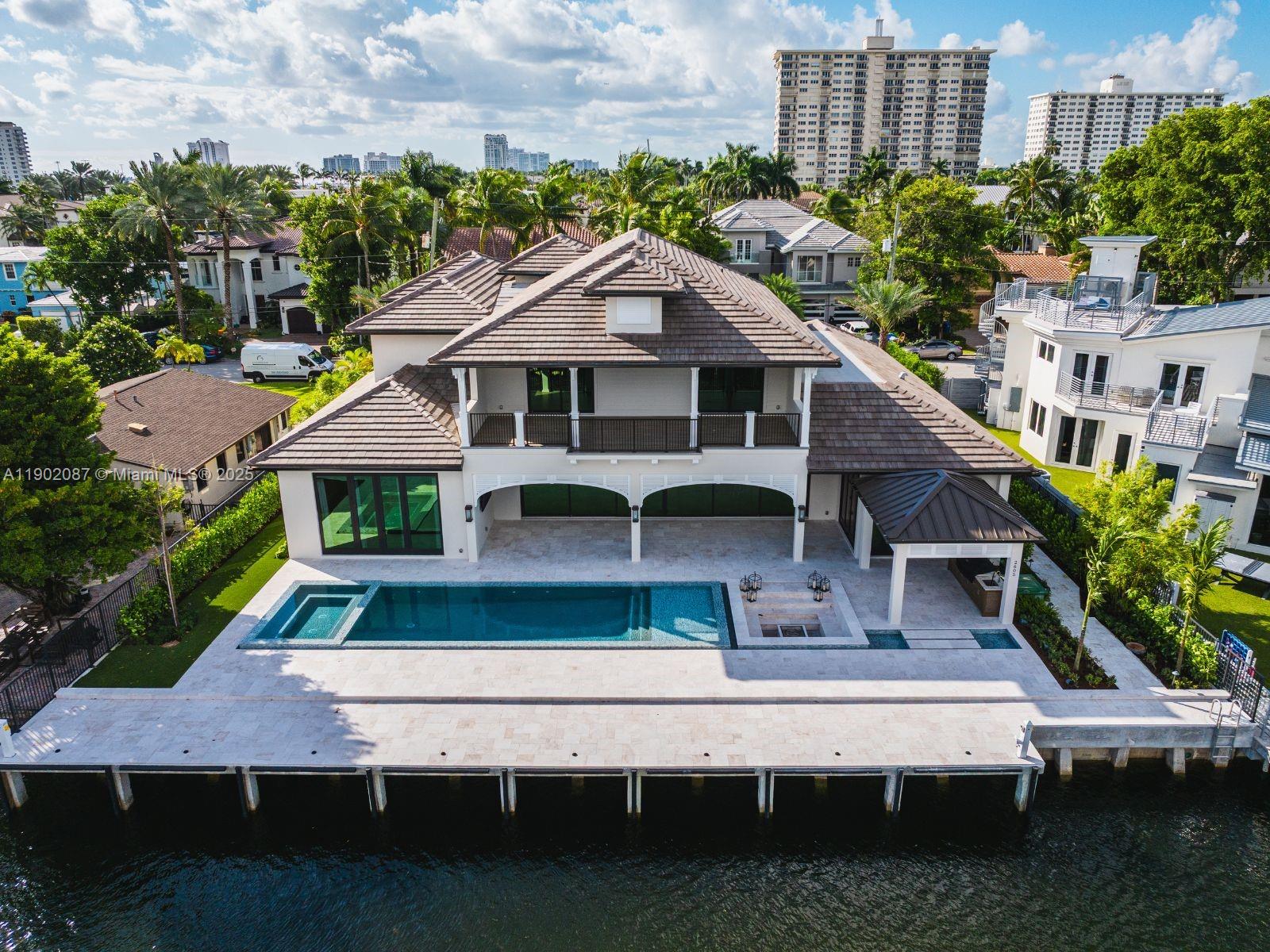 View photos, virtual tours, details... 2605 Castilla Isle