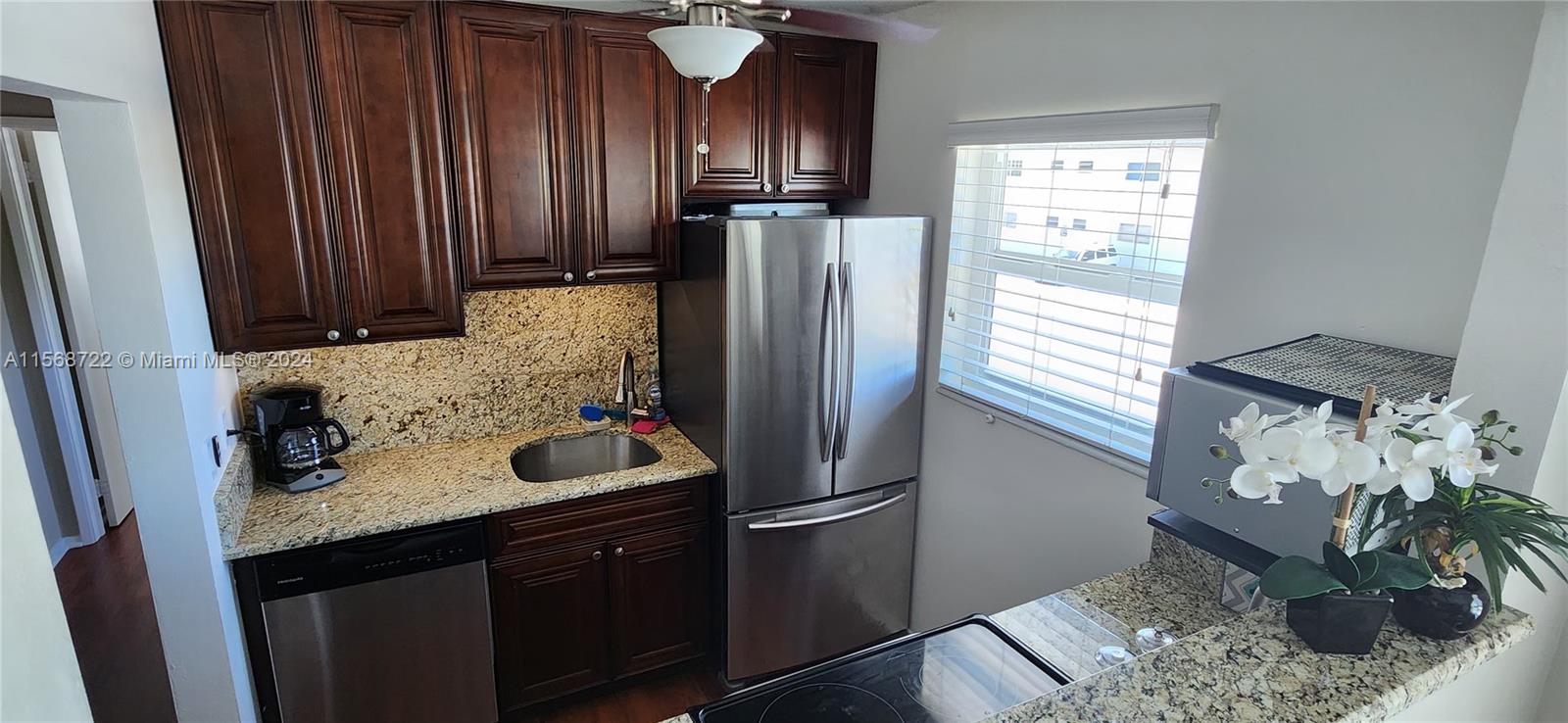 BEACH RIDGE APTS CO-OP - Residential