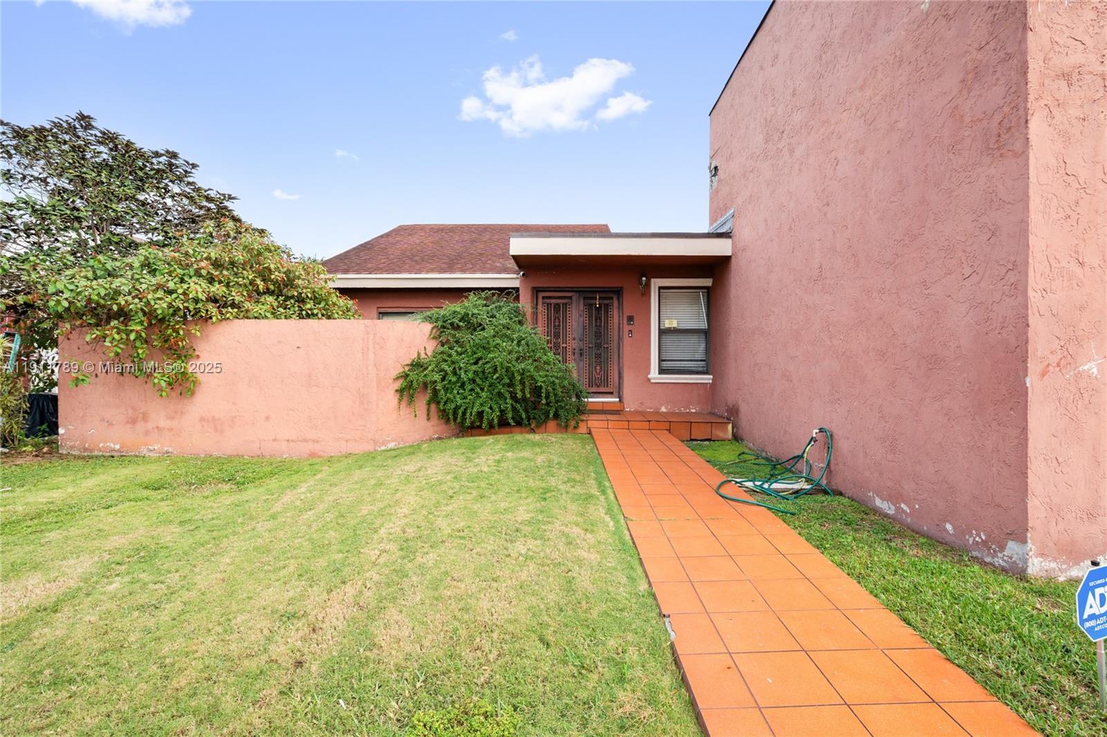 CORAL WAY ESTATES - Residential