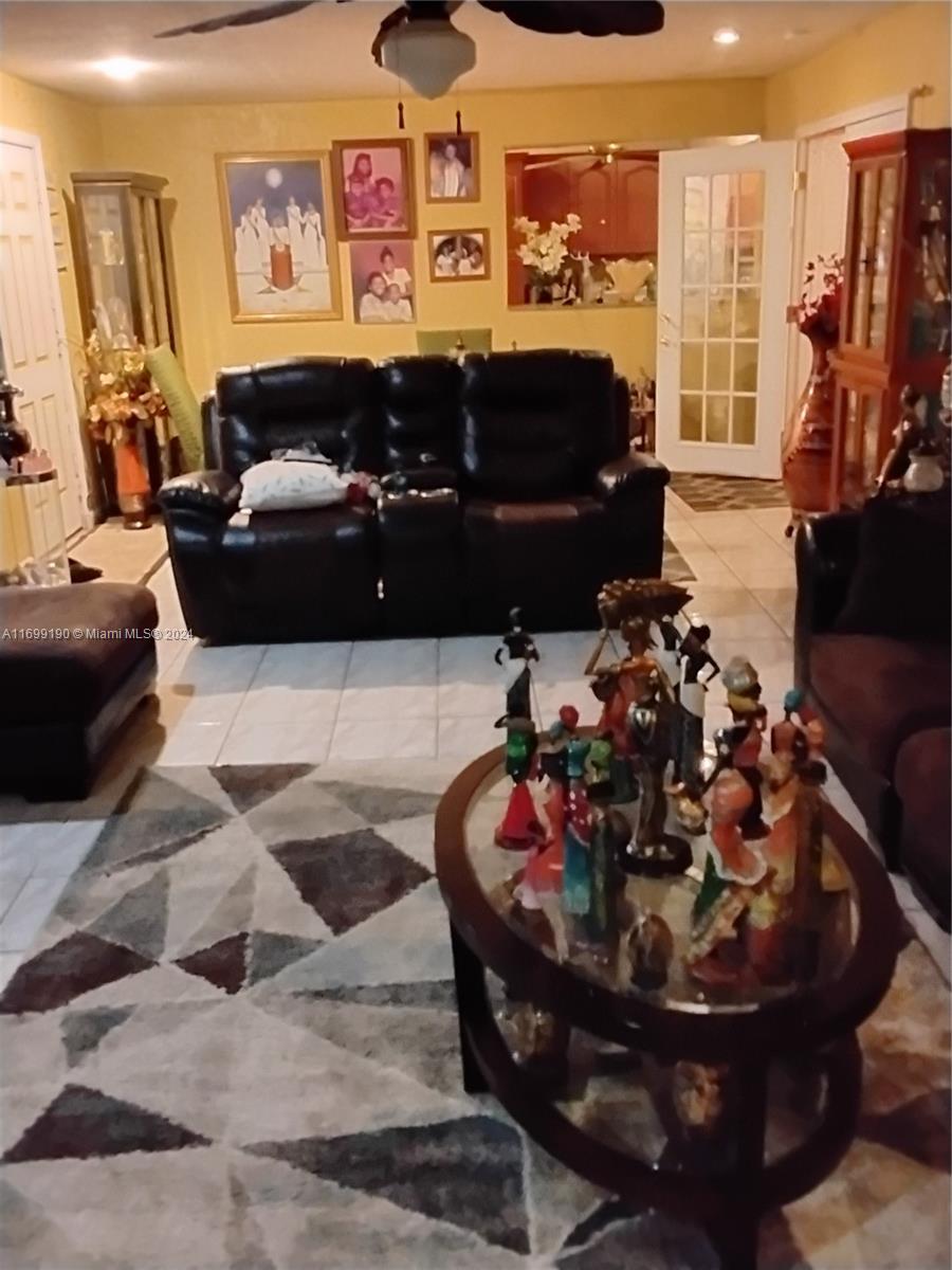 RIVERDALE ESTS ADDN SEC 2 - Residential