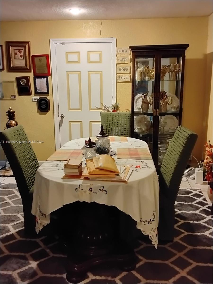 RIVERDALE ESTS ADDN SEC 2 - Residential