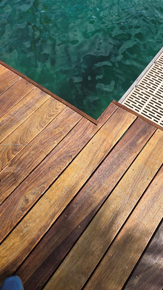 THE IVORY RESIDENCE CONDO - Residential