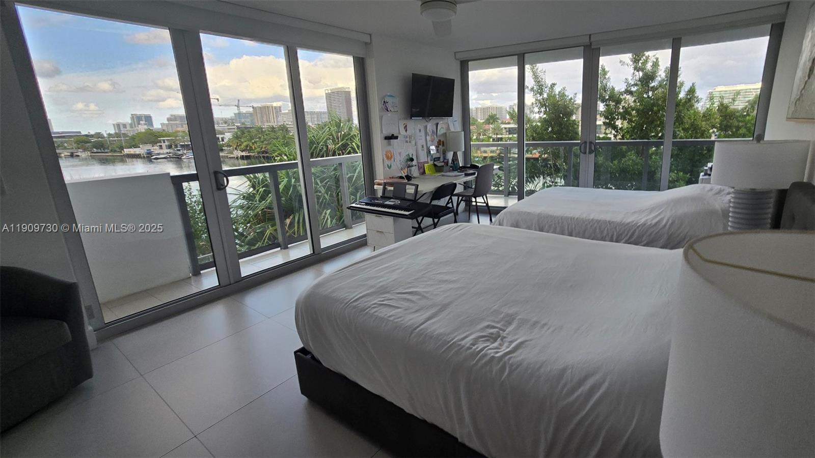 THE IVORY RESIDENCE CONDO - Residential