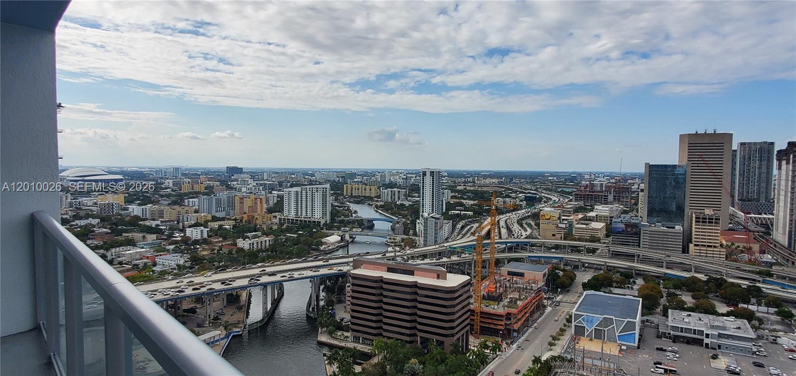 185 SW 7th St 3309