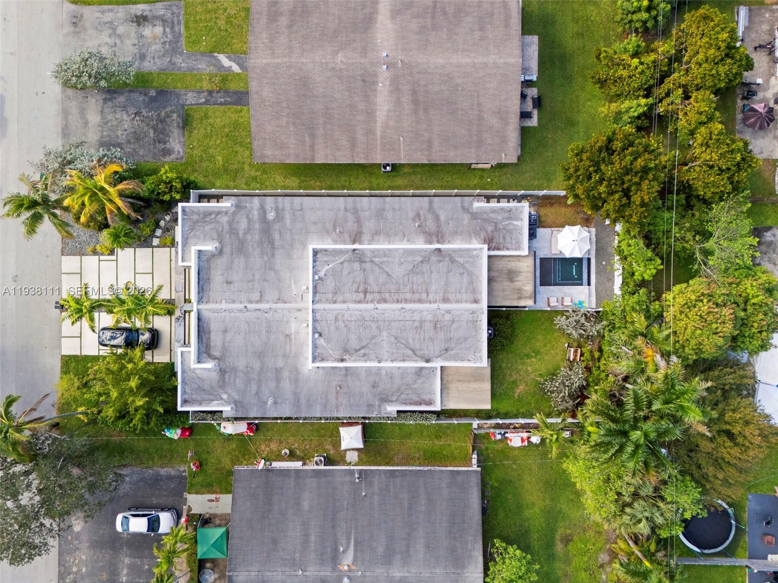 ISLAND VIEW - Residential Lease