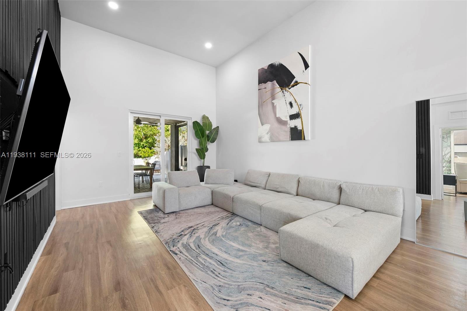 ISLAND VIEW - Residential Lease