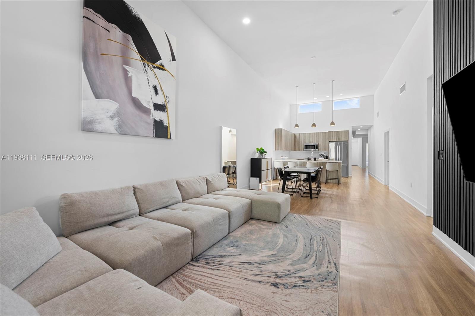 ISLAND VIEW - Residential Lease