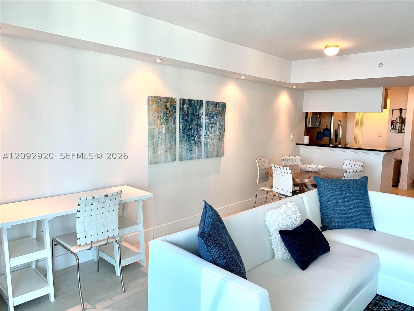 31 SE 5th St 2806
