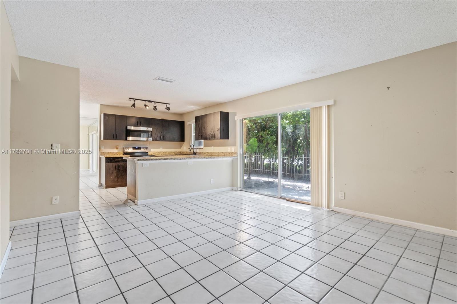 JACARANDA PARCEL 218 - Residential