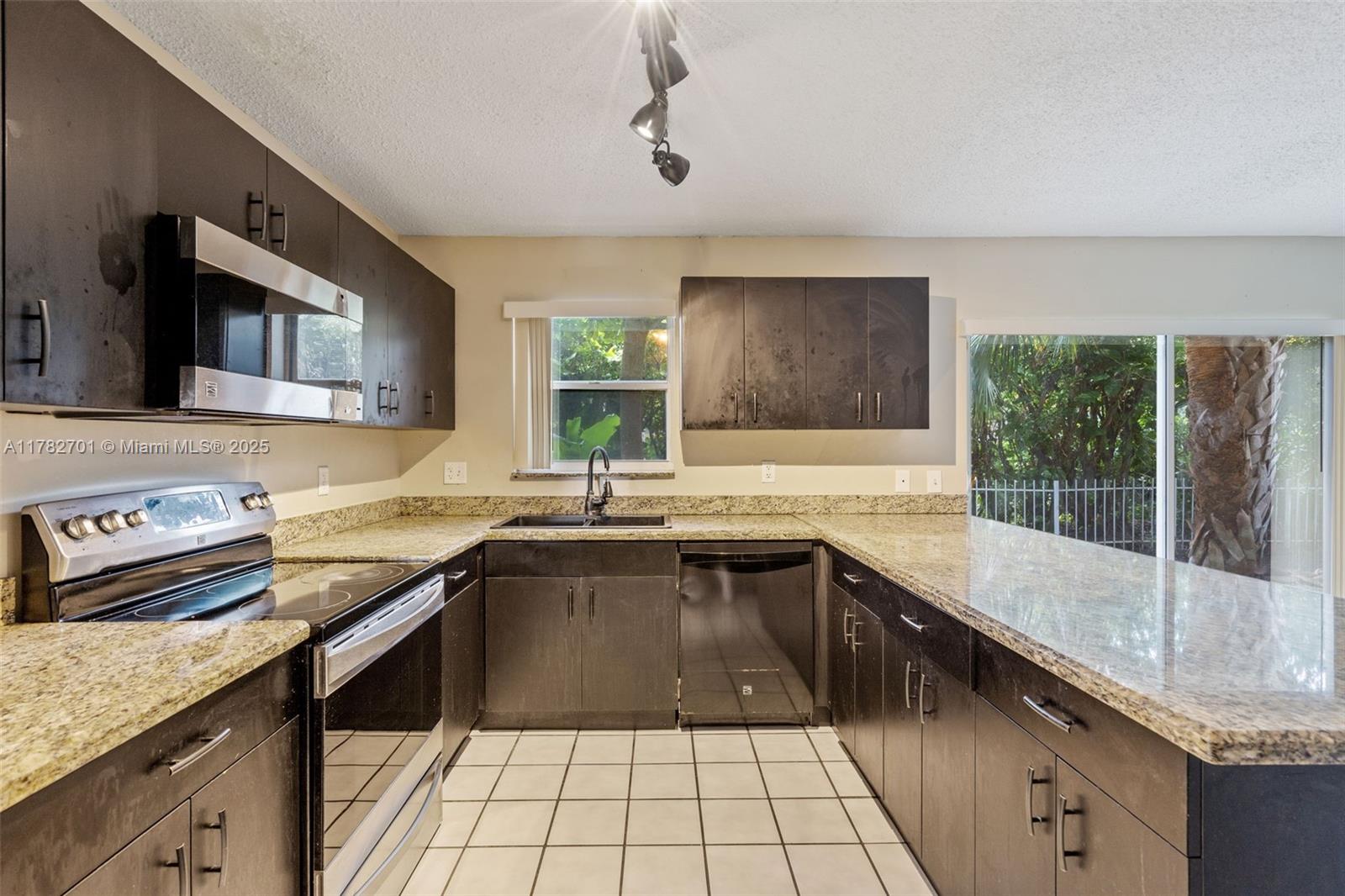 JACARANDA PARCEL 218 - Residential