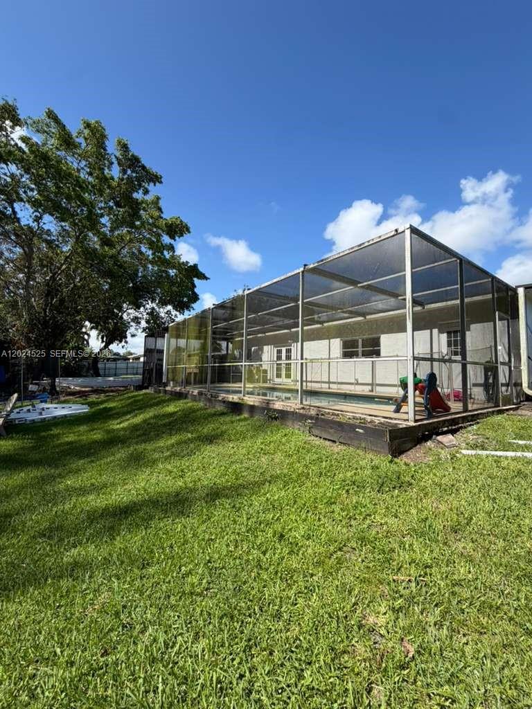 STIRLING LAKE - Residential Lease