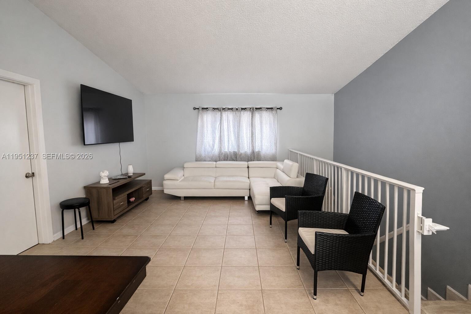 EL PRADO XII CONDO - Residential Lease