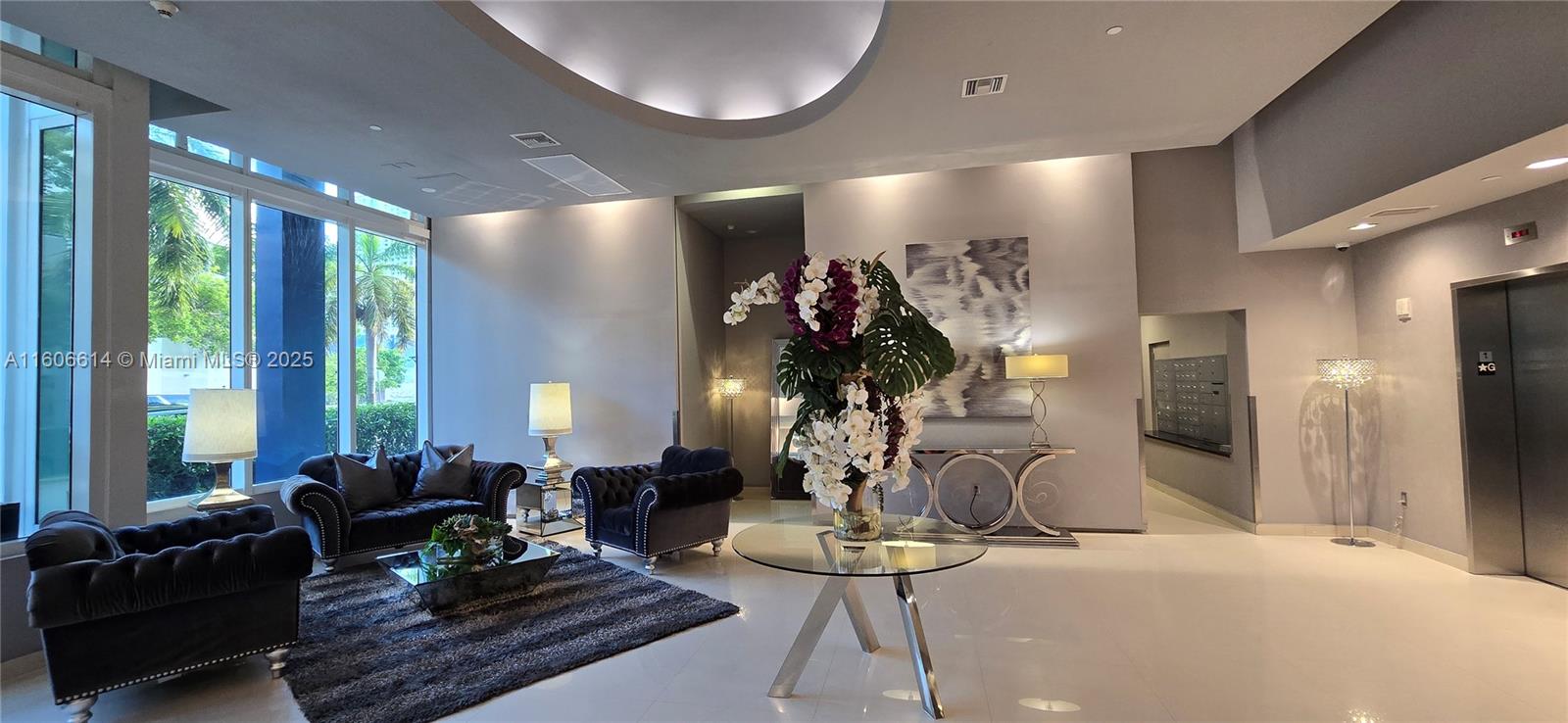 1800 BISCAYNE PLAZA CONDO - Residential