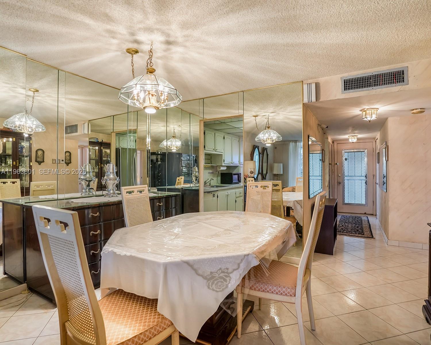 CYPRESS CHASE CONDO NO 1 - Residential