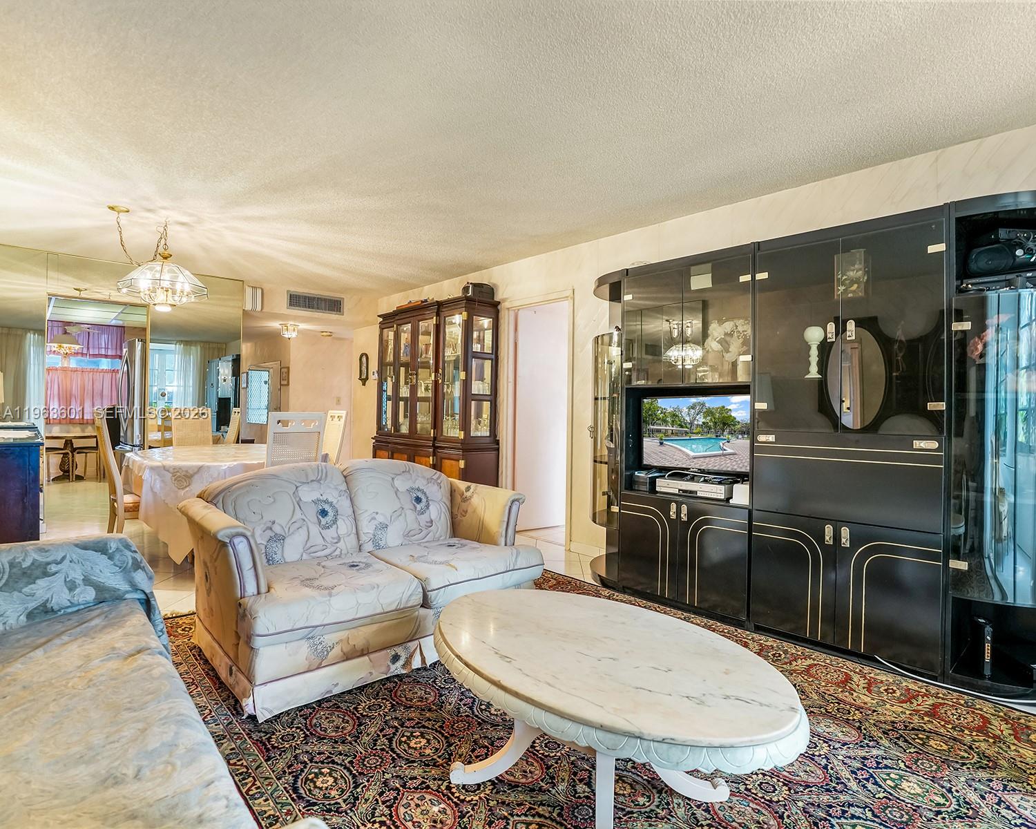 CYPRESS CHASE CONDO NO 1 - Residential