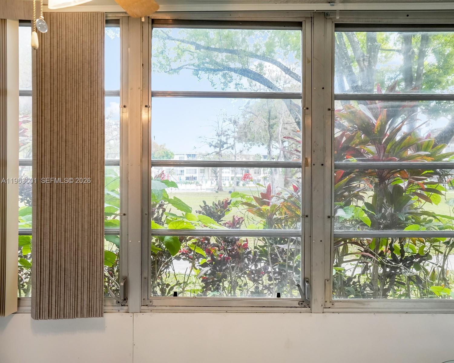 CYPRESS CHASE CONDO NO 1 - Residential