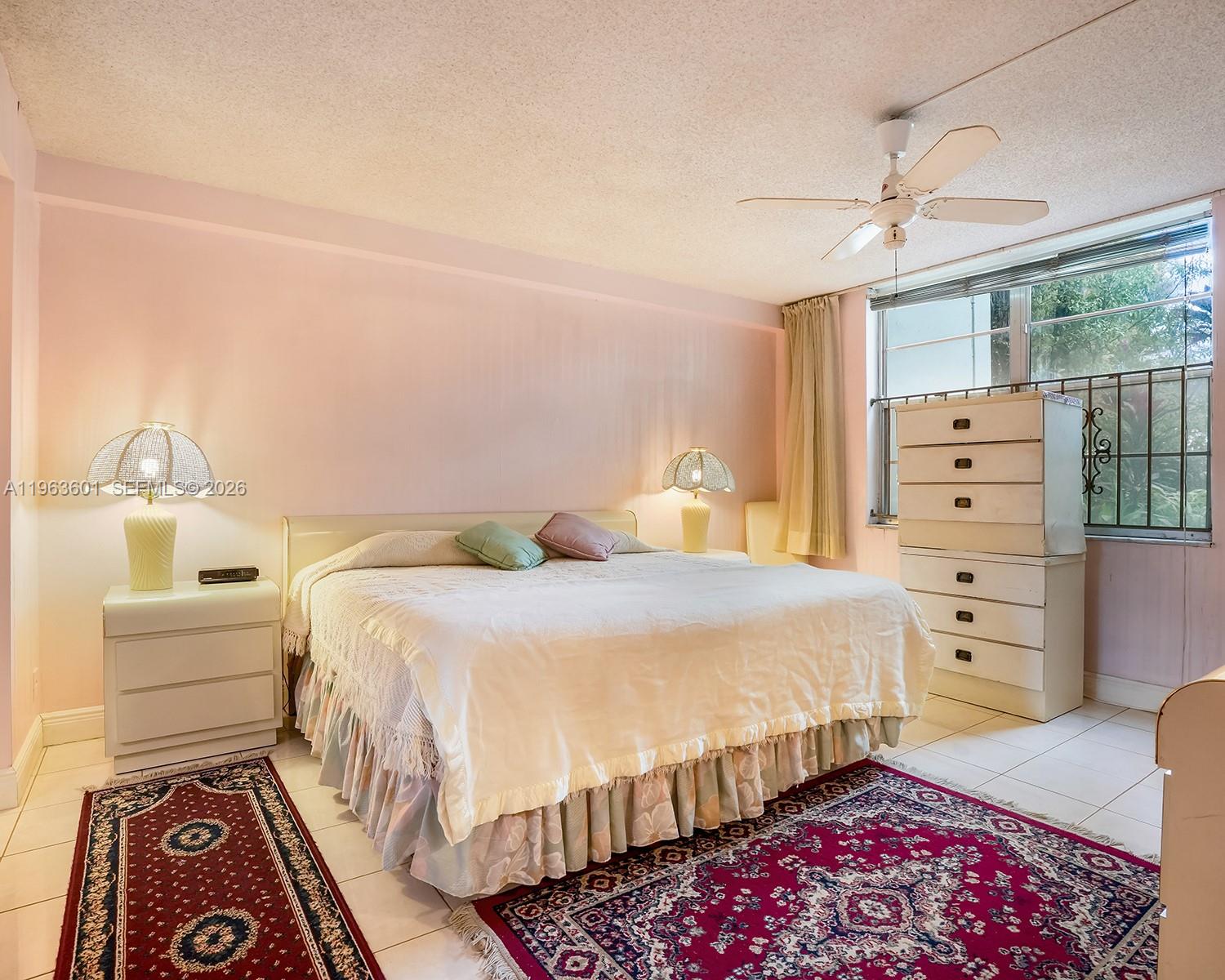 CYPRESS CHASE CONDO NO 1 - Residential