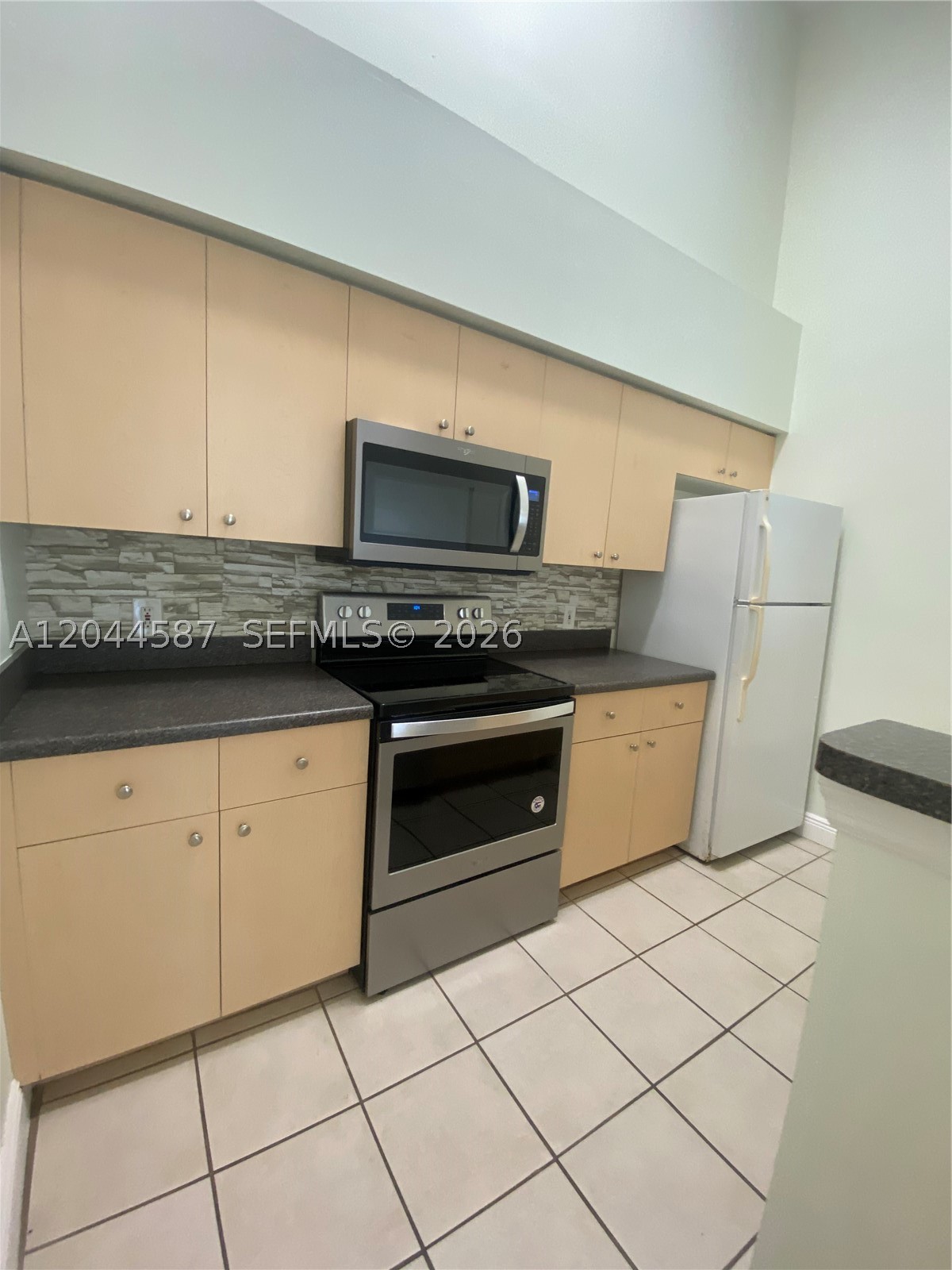 4081 San Marino Blvd 303