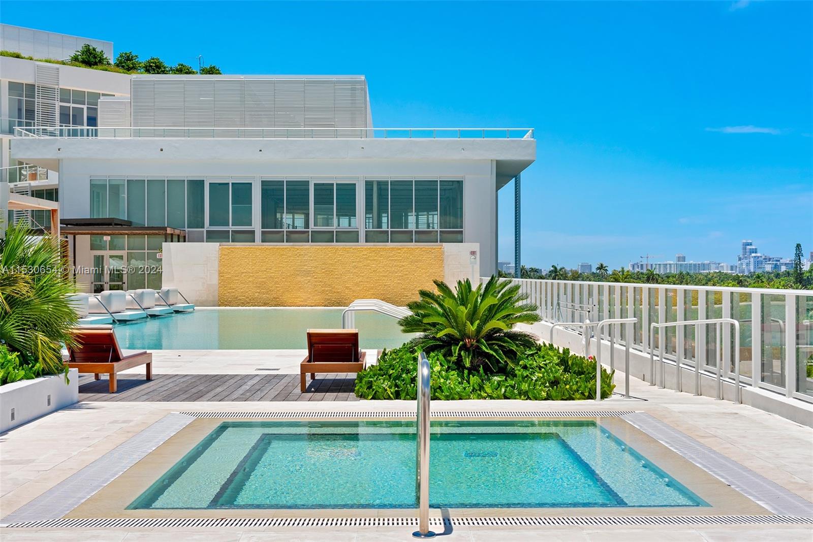 4701 NORTH MERIDIAN CONDO - Residential