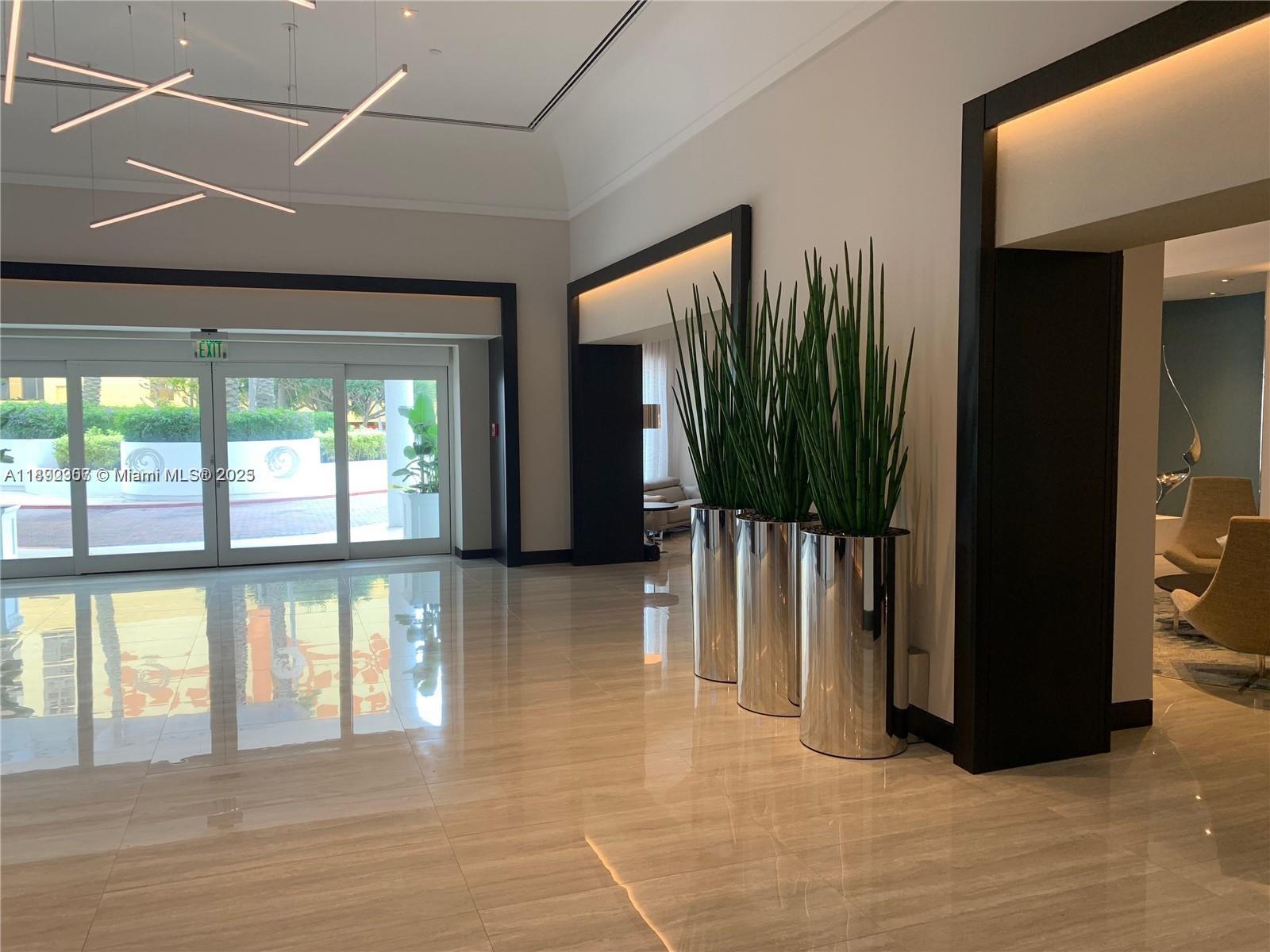 OCEANIA I CONDO - Residential