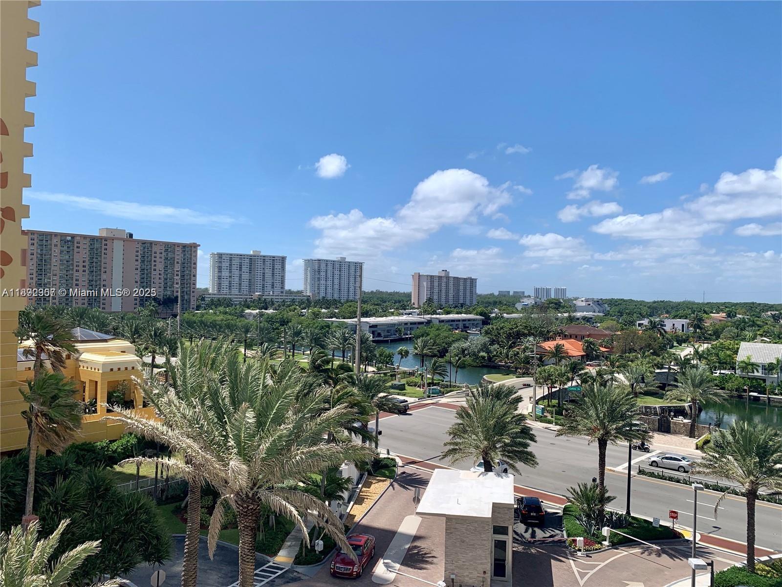 OCEANIA I CONDO - Residential