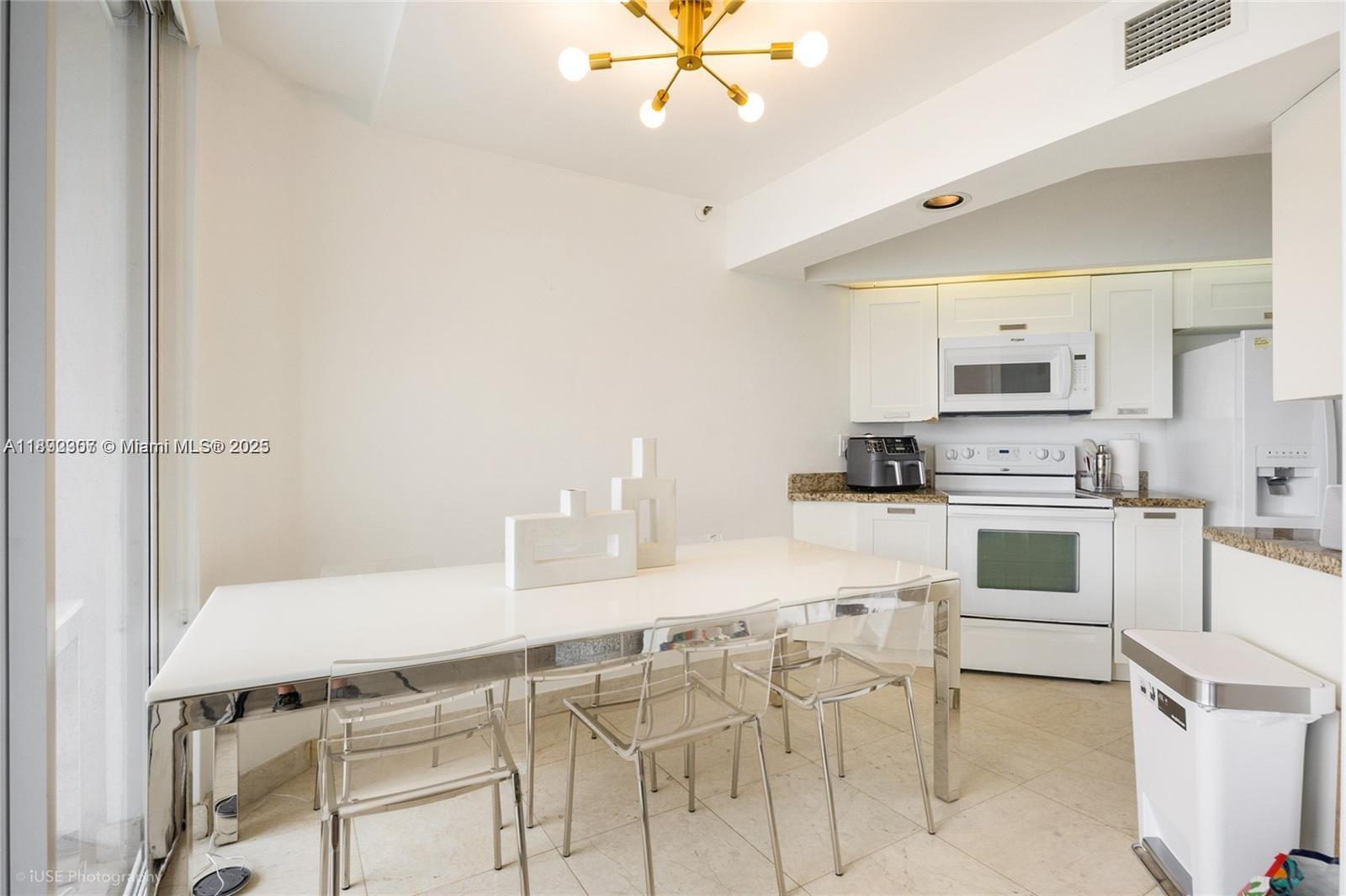 OCEANIA I CONDO - Residential