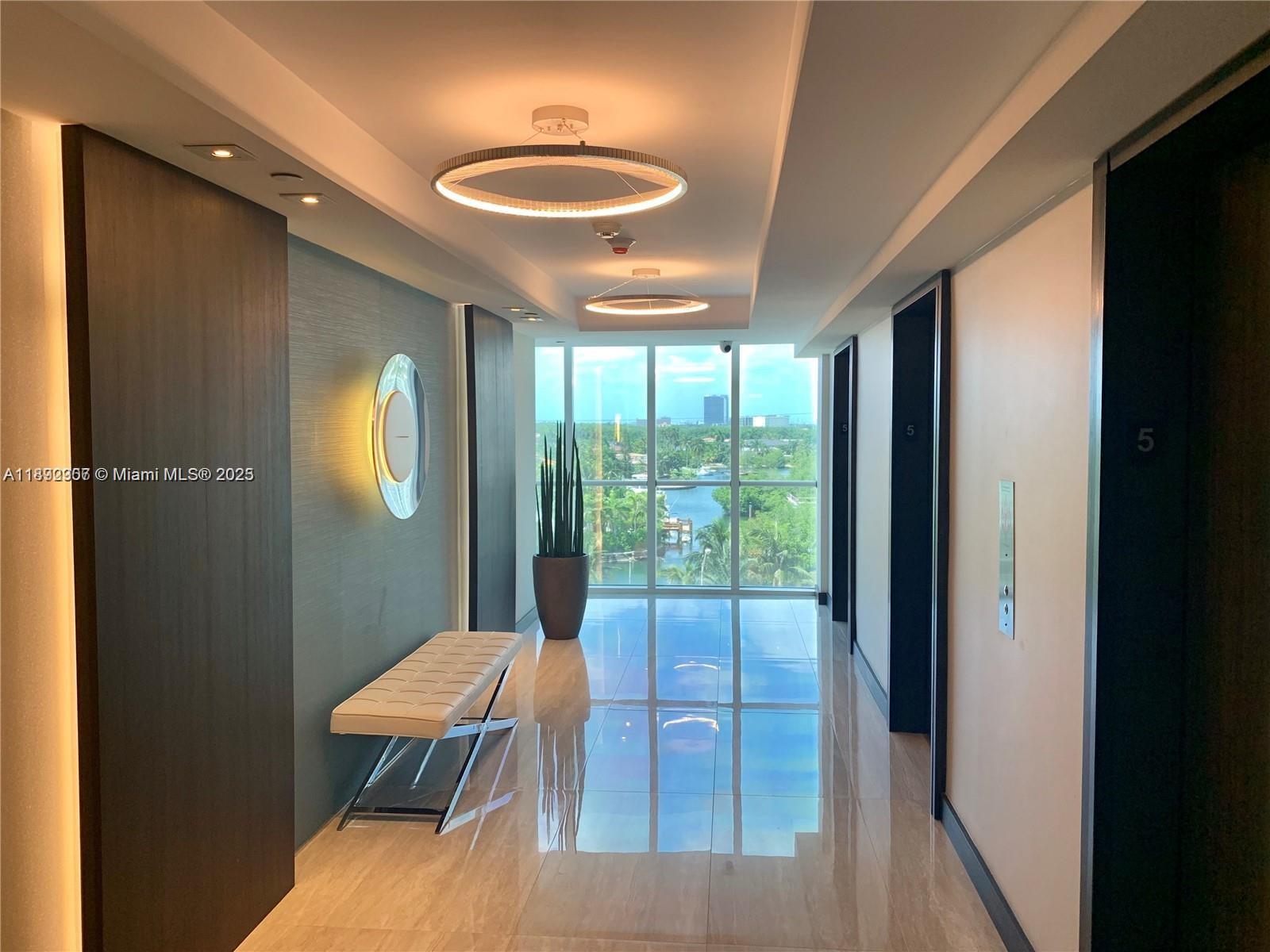 OCEANIA I CONDO - Residential