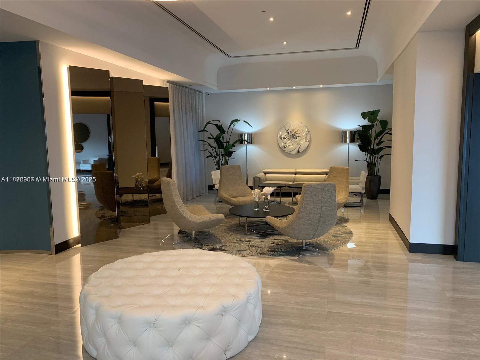 OCEANIA I CONDO - Residential