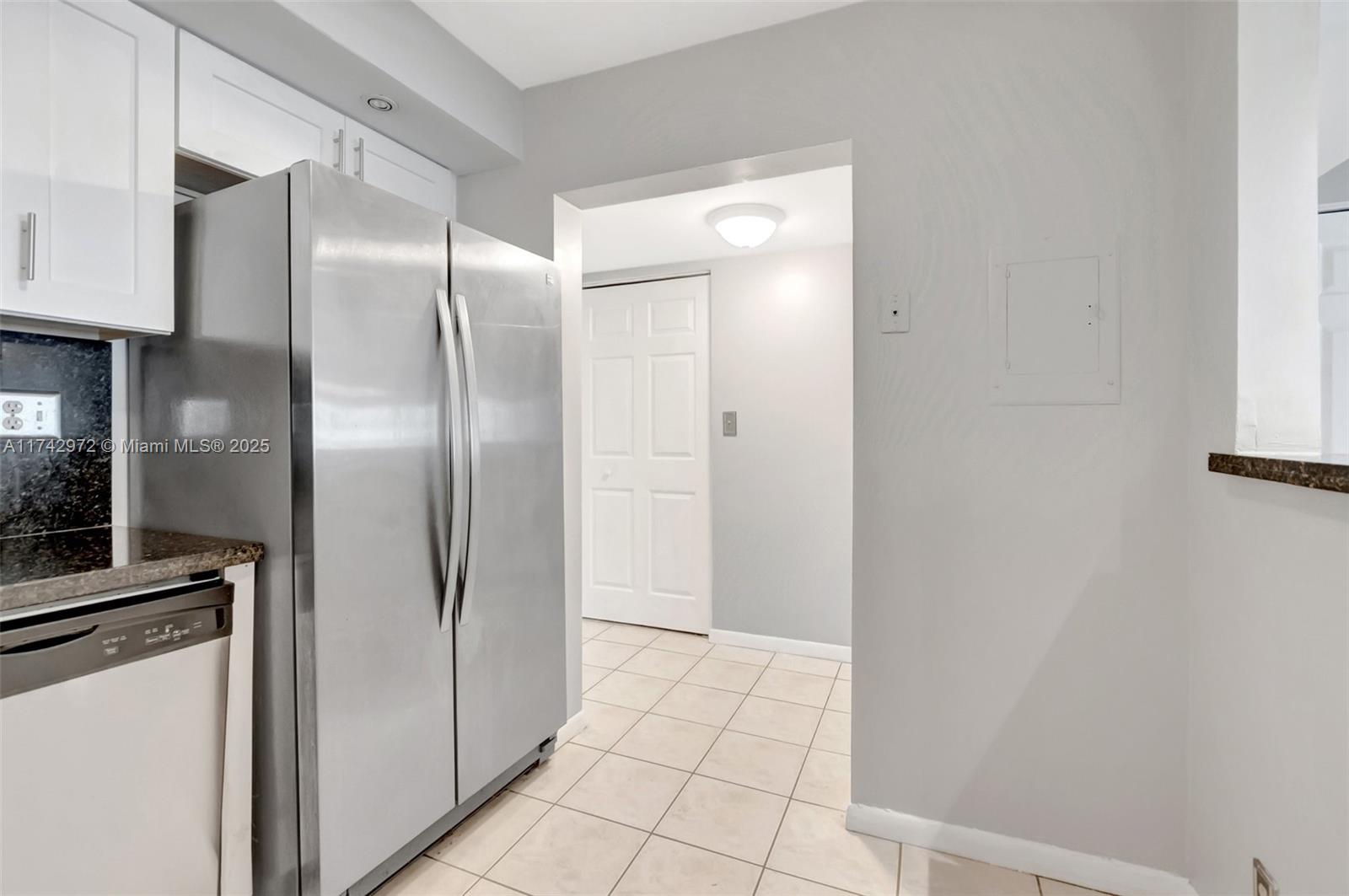 ISLE OF SANDALFOOT CONDO - Residential Lease