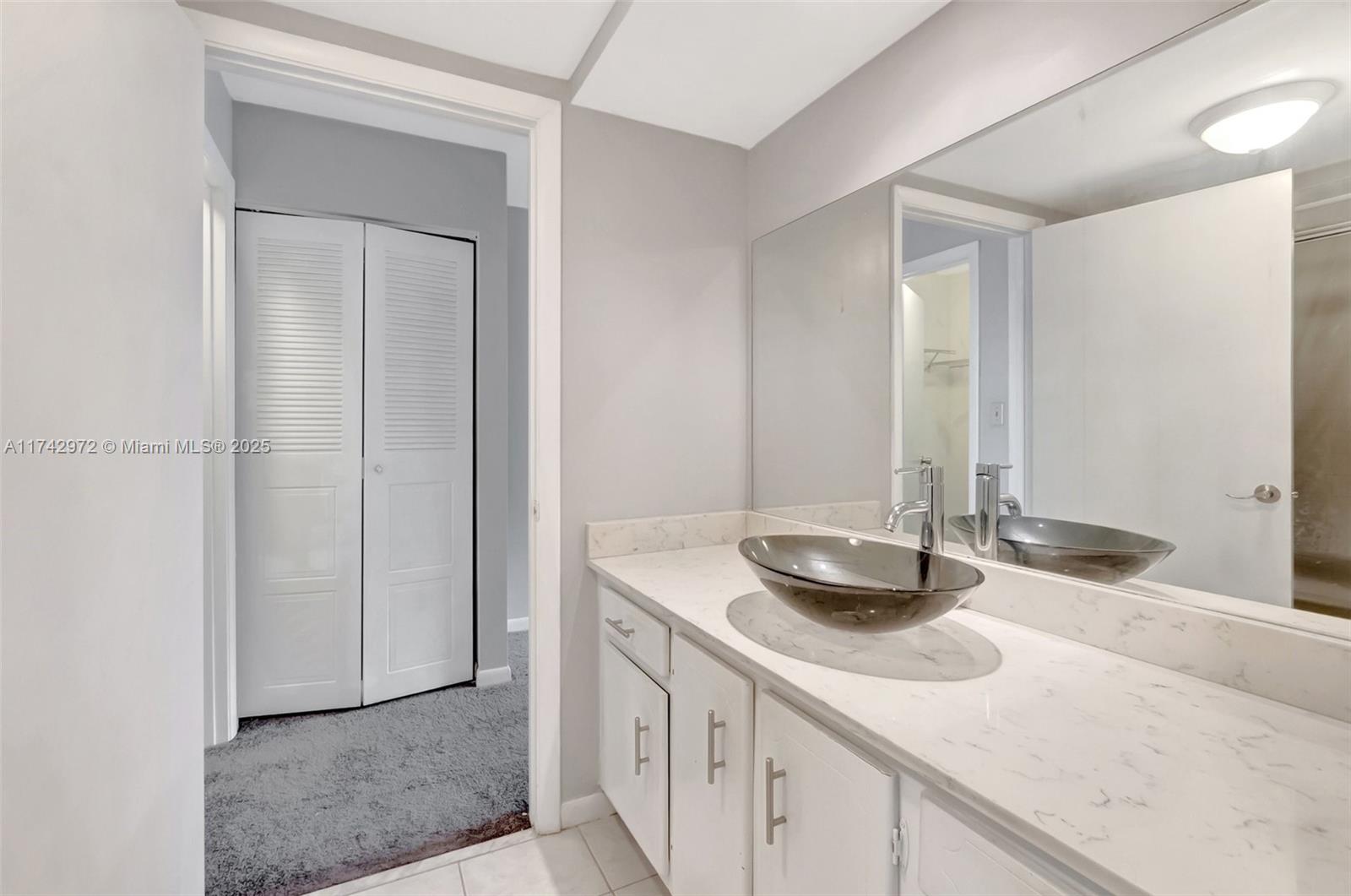 ISLE OF SANDALFOOT CONDO - Residential Lease