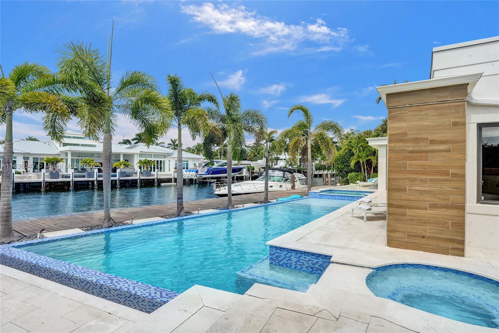 LAUDERDALE ISLES RE-AMEND - Residential