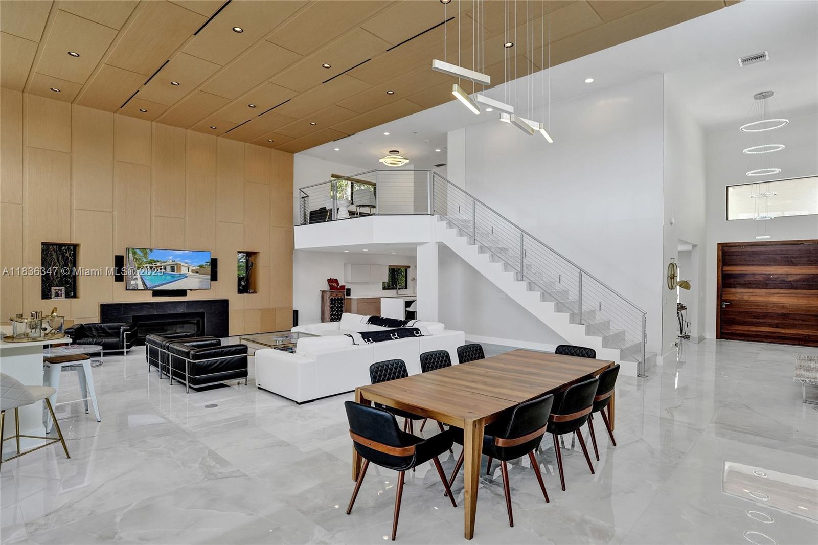 LAUDERDALE ISLES RE-AMEND - Residential