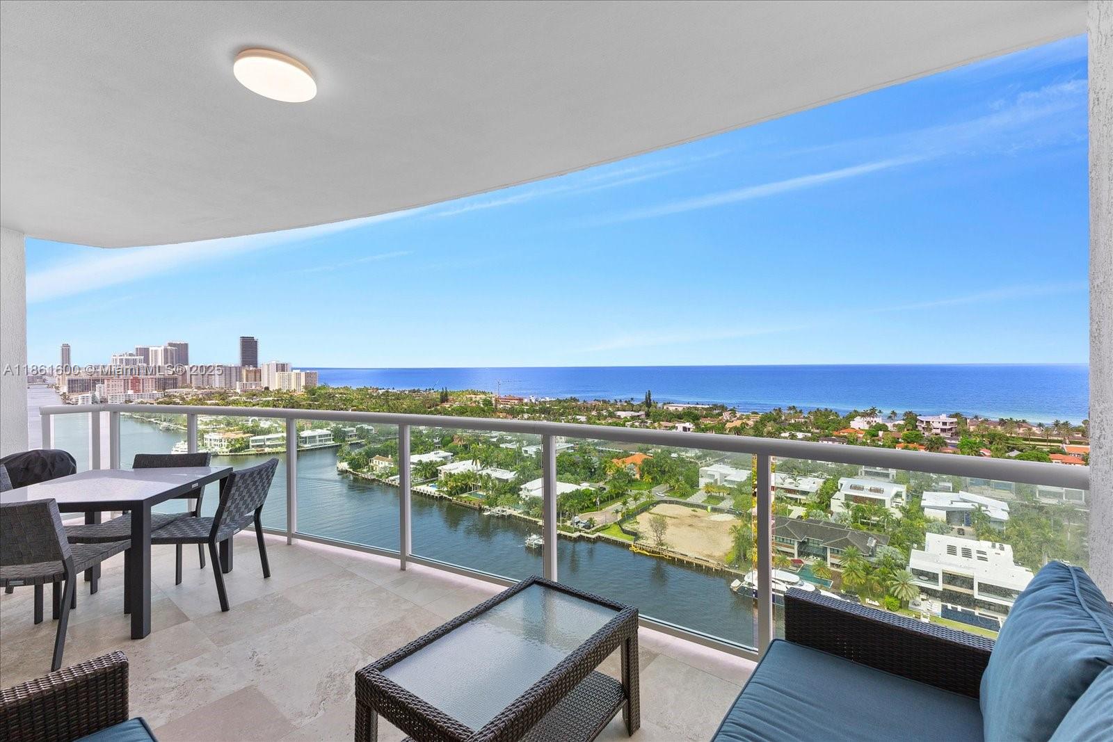 HAMPTONS SOUTH CONDO - Residential