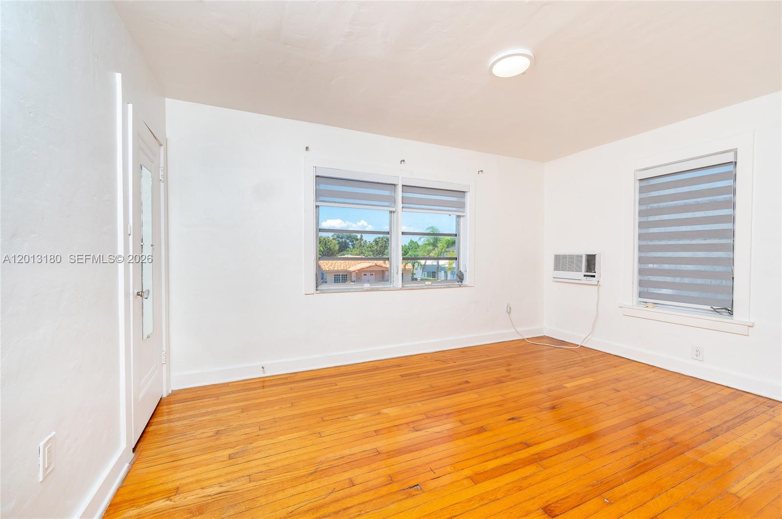 SILVER BLUFF EST-SEC B - Residential Lease