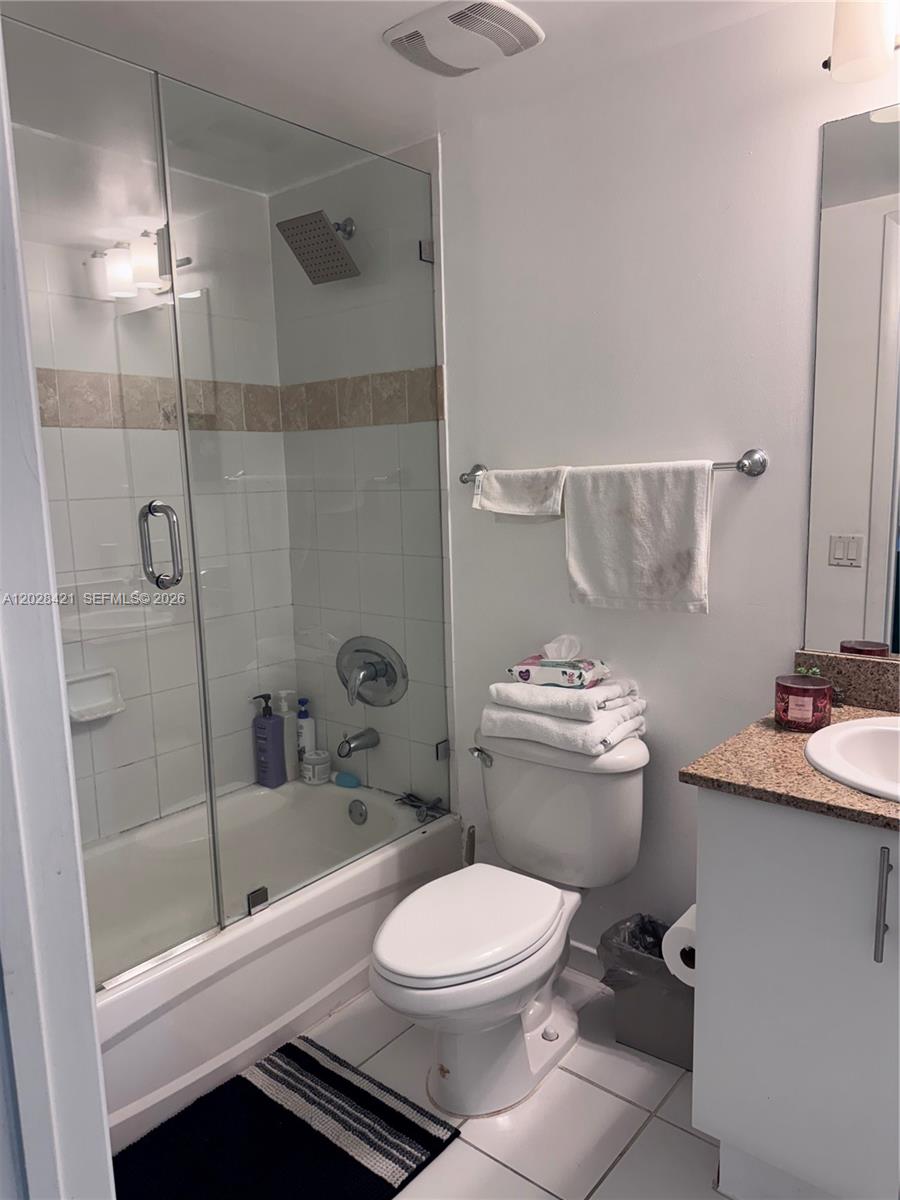 TERRAZAS RIVERPARK VILLAG - Residential