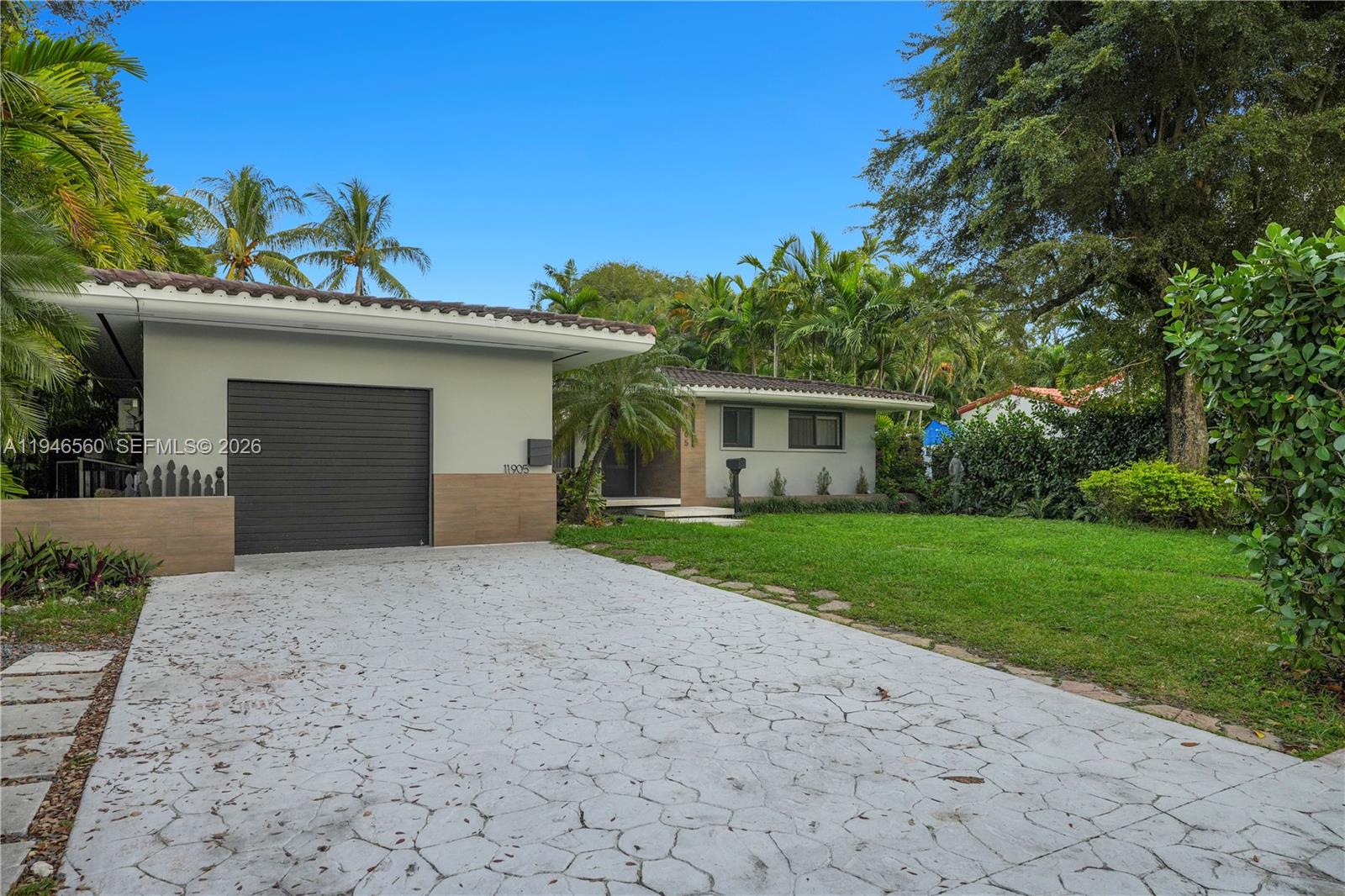 GRIFFING BISCAYNE PARK ES - Residential