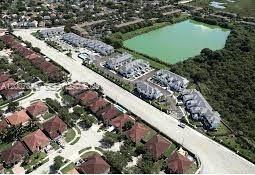 OAK HAMMOCK TOWNHOMES SUB - Residential