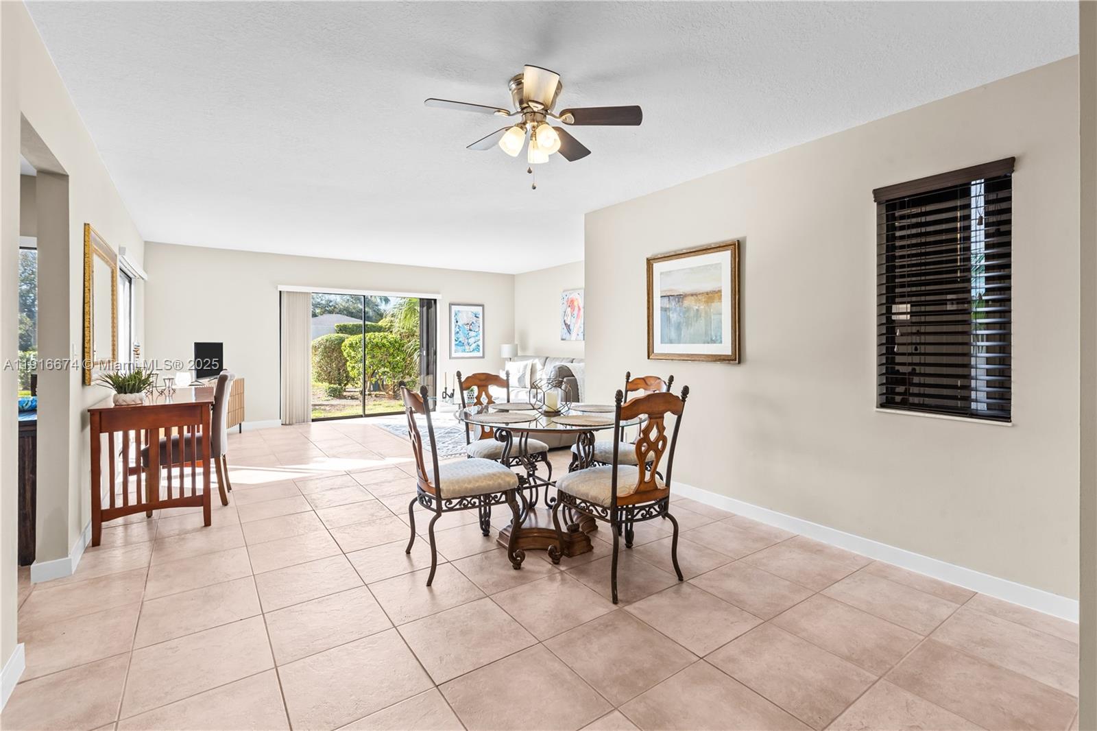 3209 S Lakeview Cir 8103