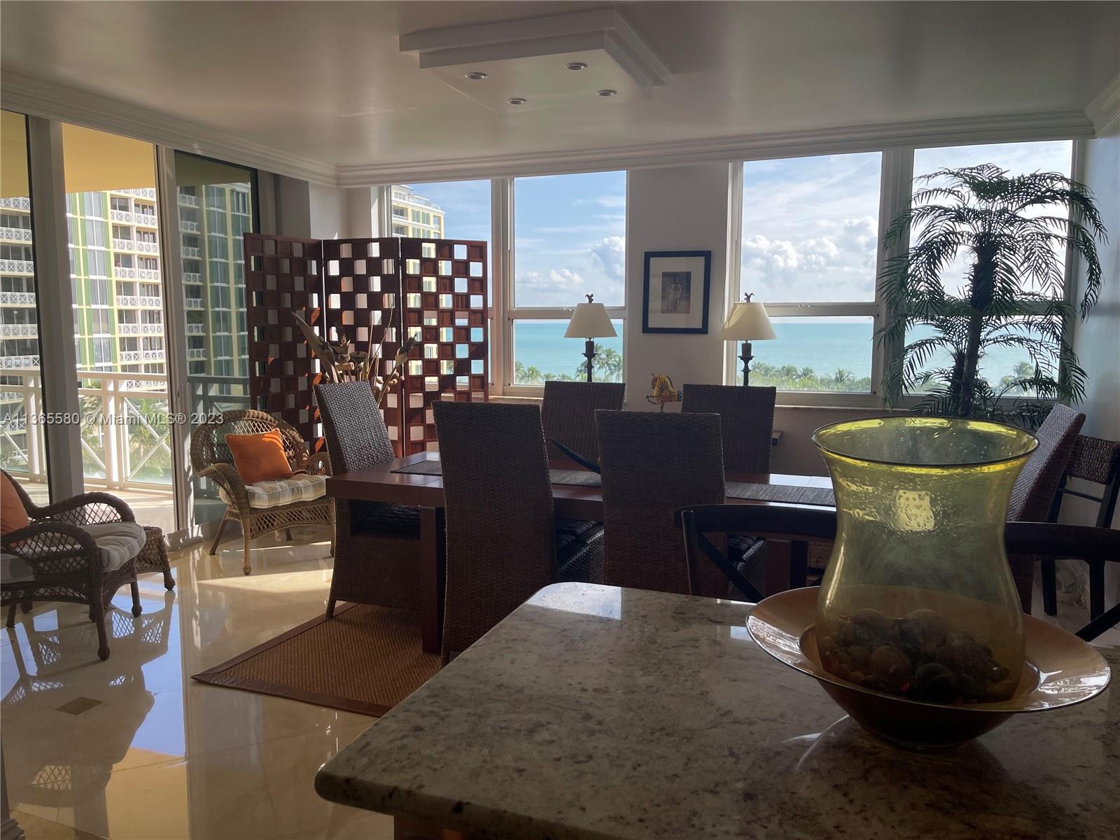 GRAND BAY RESIDENCES COND - Residential