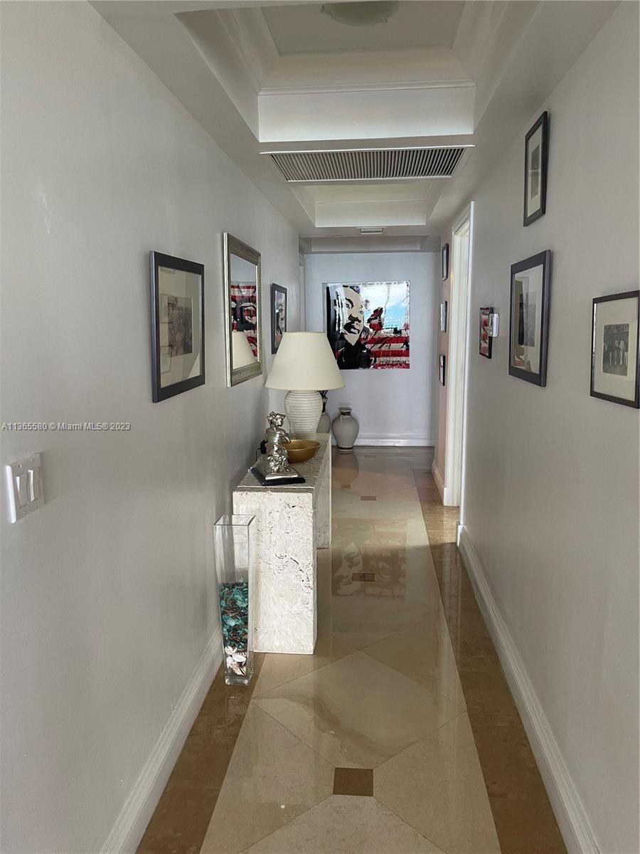 GRAND BAY RESIDENCES COND - Residential