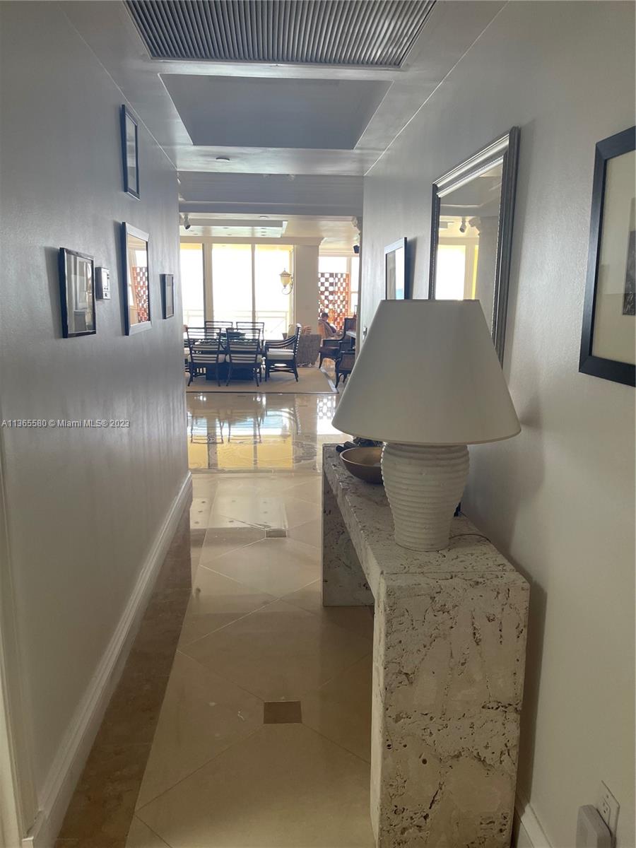 GRAND BAY RESIDENCES COND - Residential