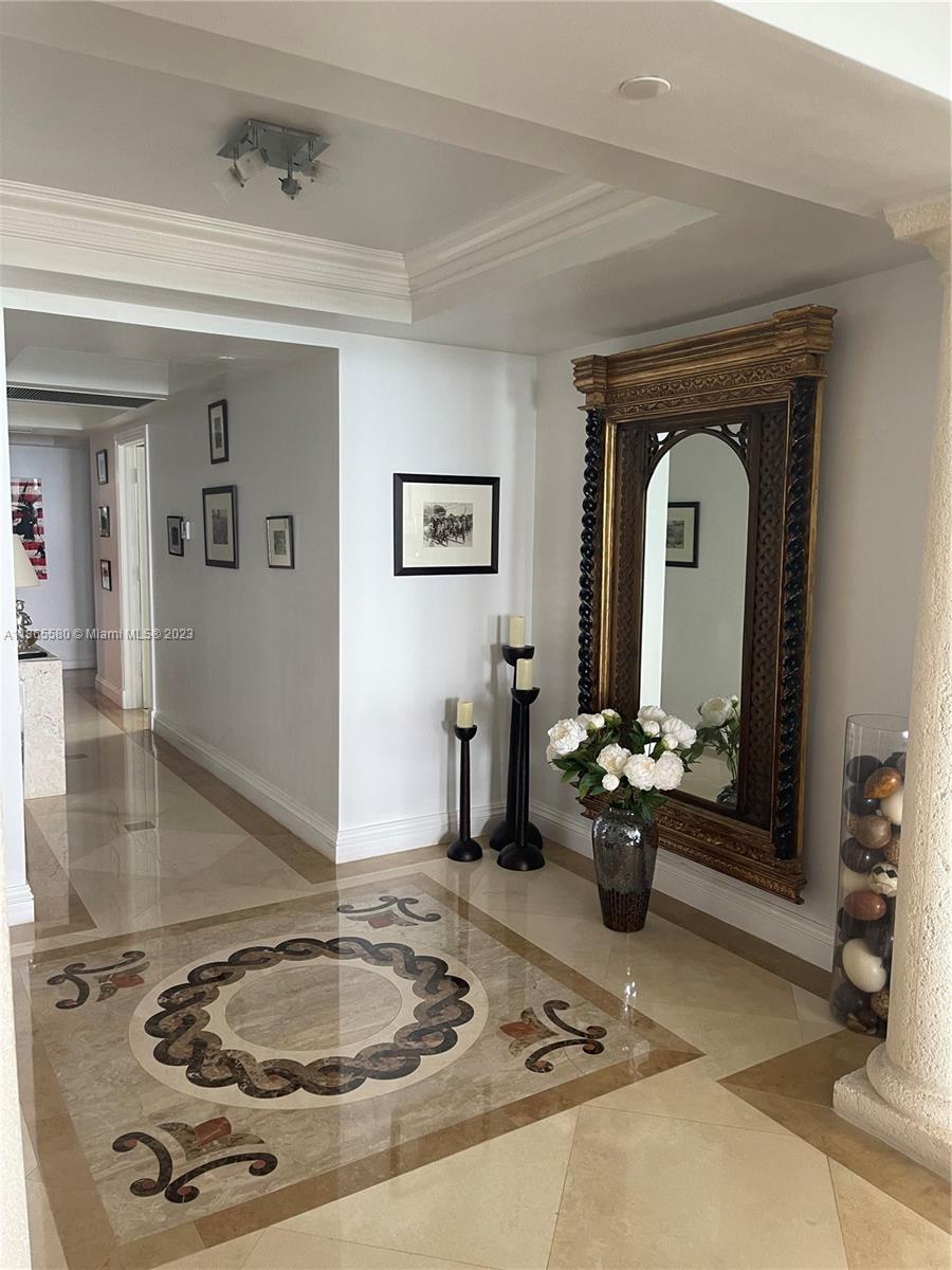 GRAND BAY RESIDENCES COND - Residential