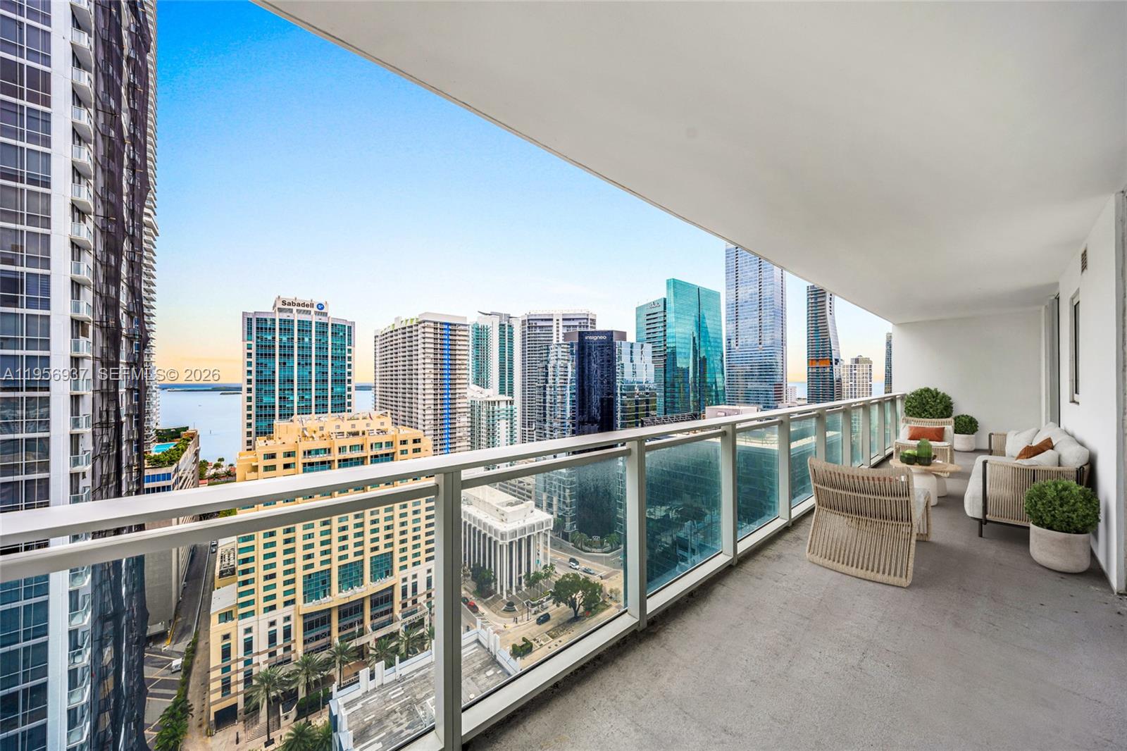 THE BOND (1080 BRICKELL) - Residential