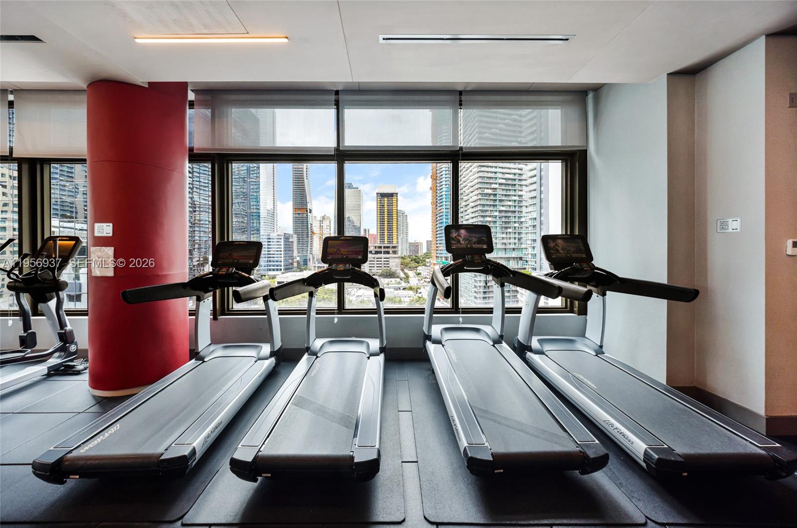 THE BOND (1080 BRICKELL) - Residential