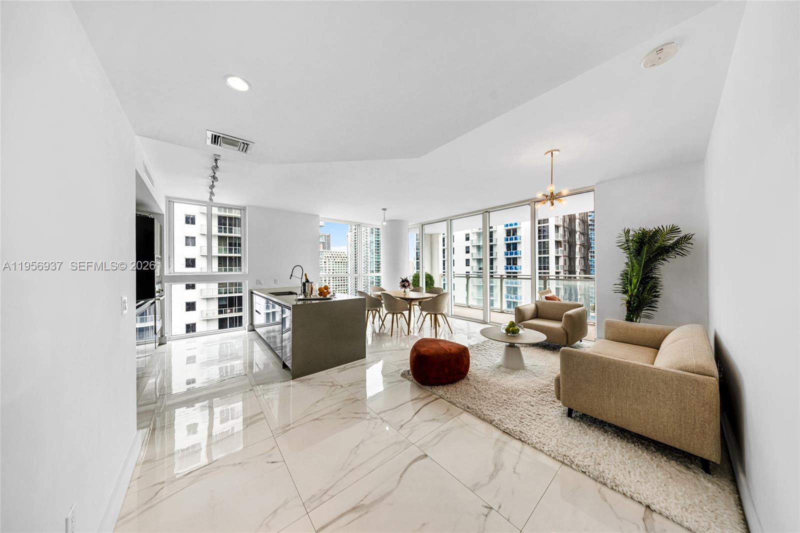 THE BOND (1080 BRICKELL) - Residential