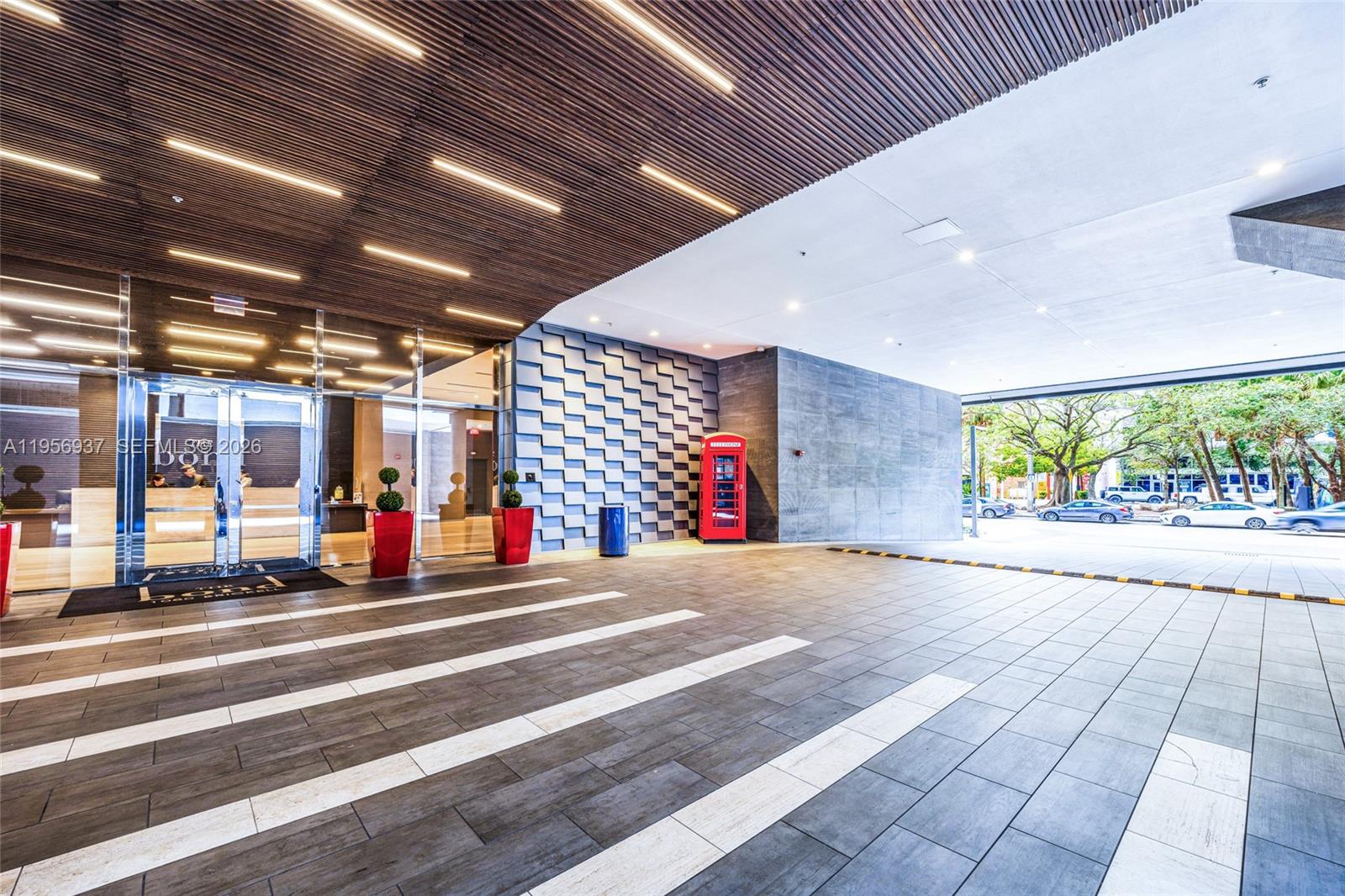 THE BOND (1080 BRICKELL) - Residential