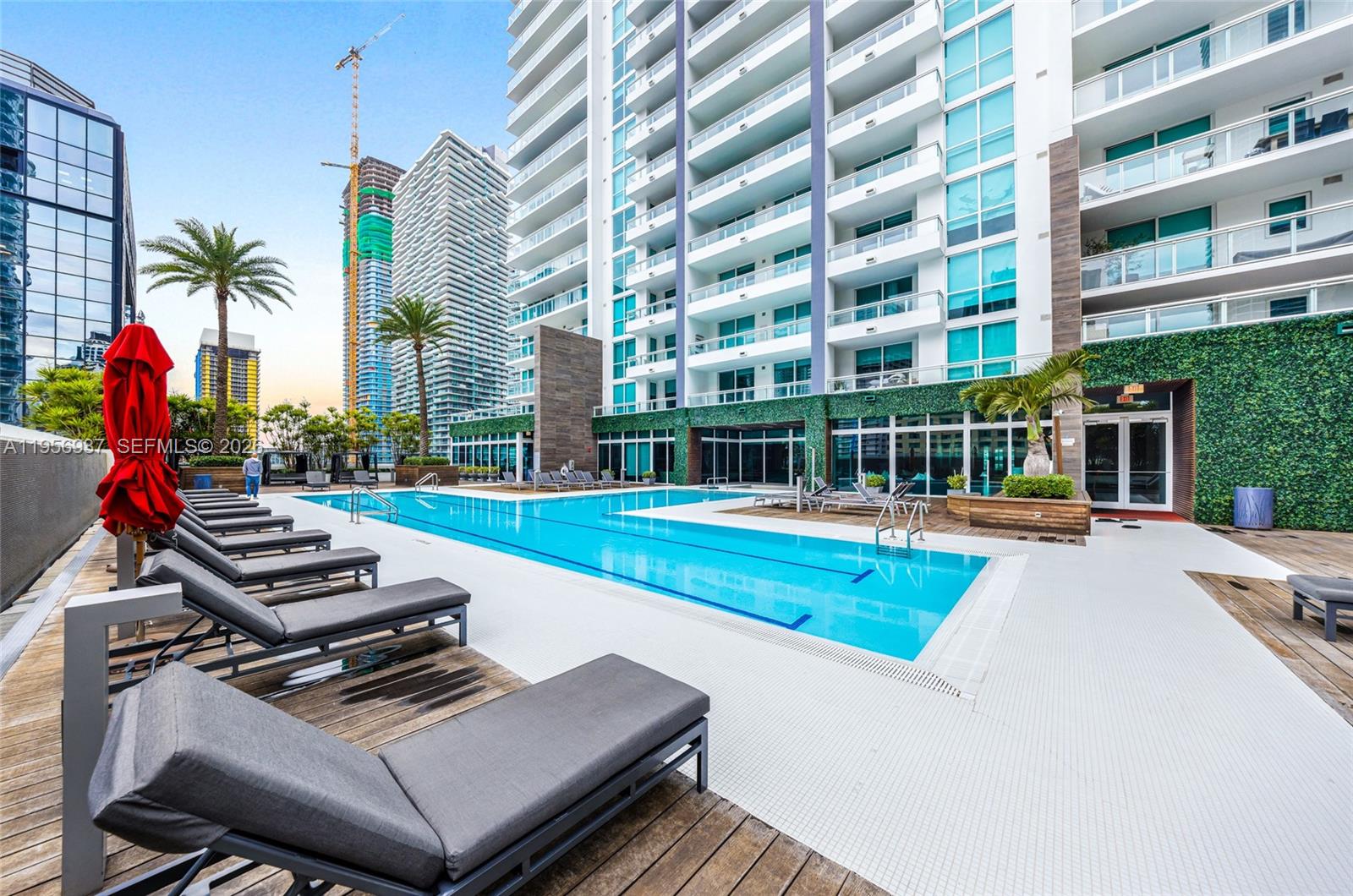 THE BOND (1080 BRICKELL) - Residential