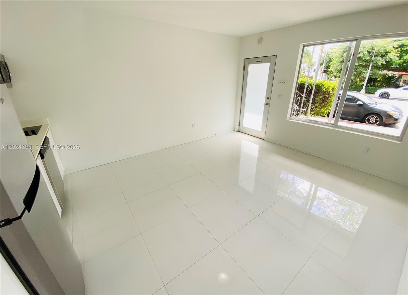 ELISA CONDO - Residential Lease