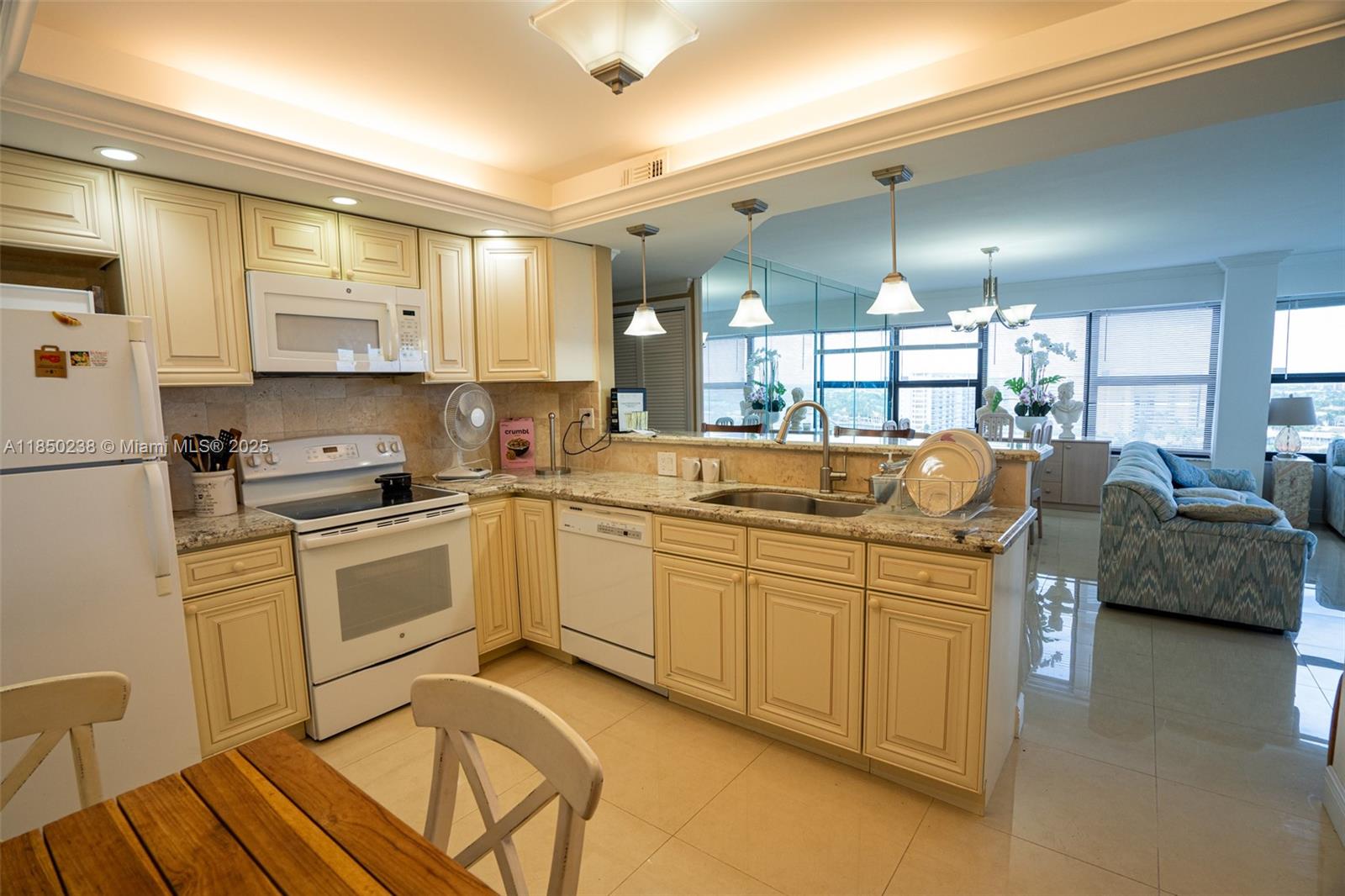 GALT OCEAN CLUB CONDO - Residential Lease